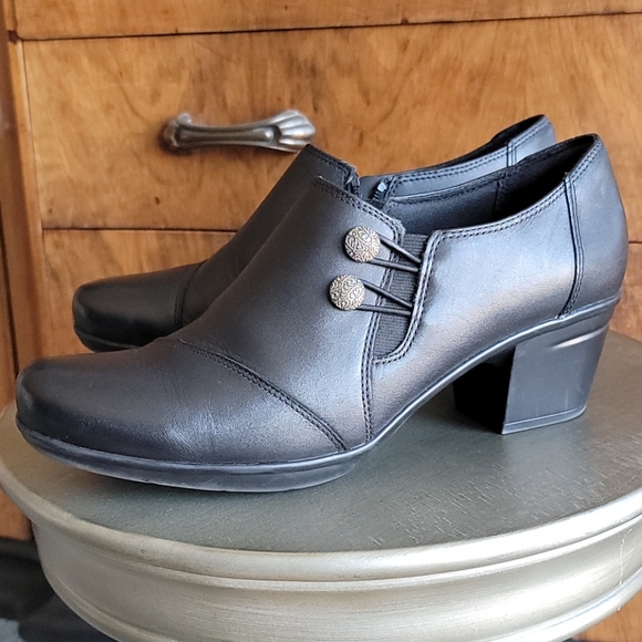 clarks emslie warren